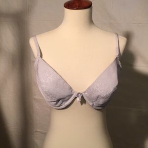 🎉5 for 25$ Good condition bra..silver and sparkly